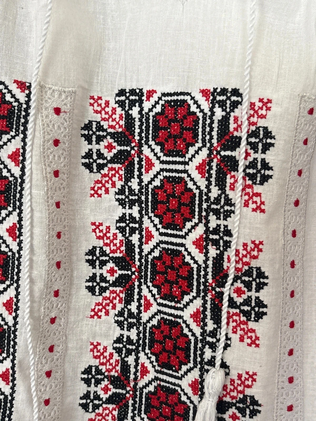 Blusa branca e vermelha tamanho S – photo 3